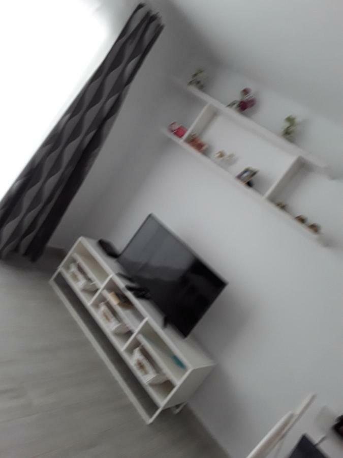 Le Parisien Apartment Коста Тегисе Екстериор снимка